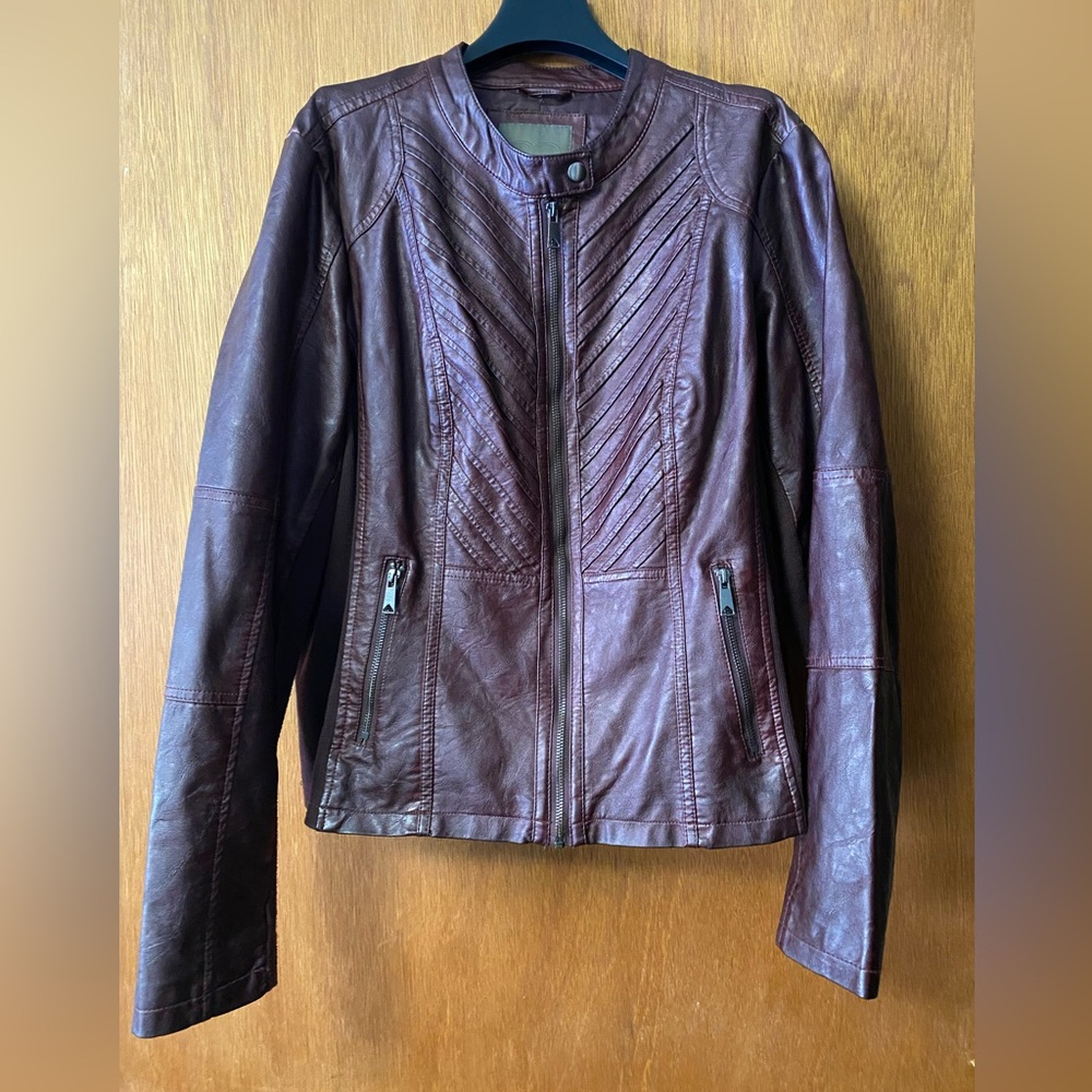Women’s Maurice’s Faux Leather and Knit Zip Up Burgundy Jacket